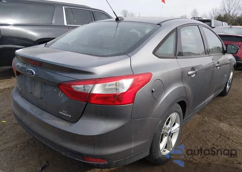 2014 Ford Focus Se z USA, uszkodzony, nr VIN 1FADP3F24EL154181